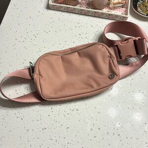 Lululemon belt bag